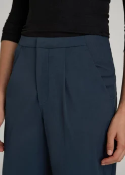 Commuter Pleated Jogger Pant