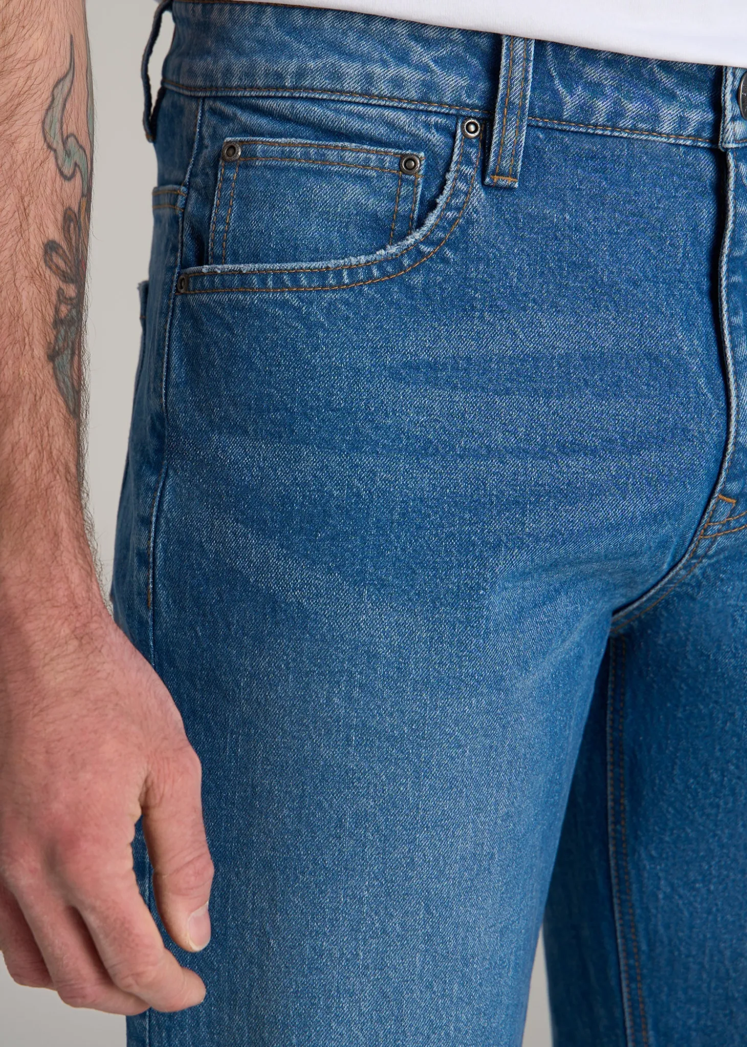 Milo RELAXED TAPERED FIT Jeans for Tall Men