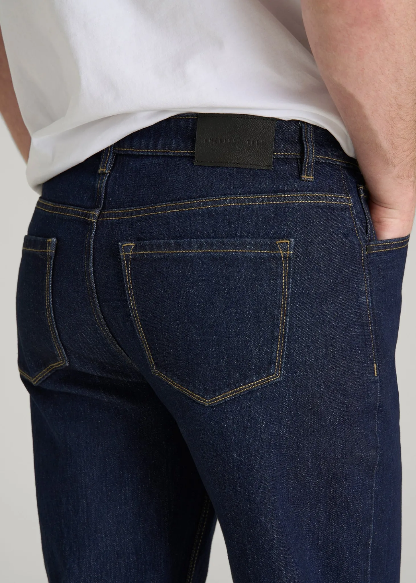 MILO Relaxed Tapered Fit Jeans for Tall Men