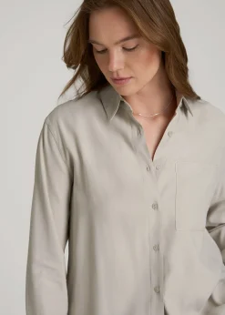Relaxed Button-Up Single-Pocket Blouse for Tall Women