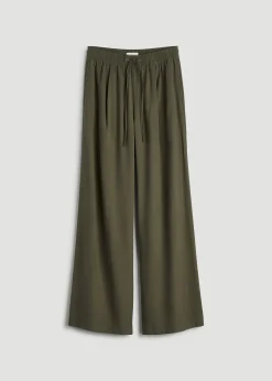 Relaxed Pull-On Pants for Tall Women