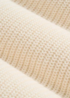 Ribbed Knit V-Neck Sweater for Tall Men