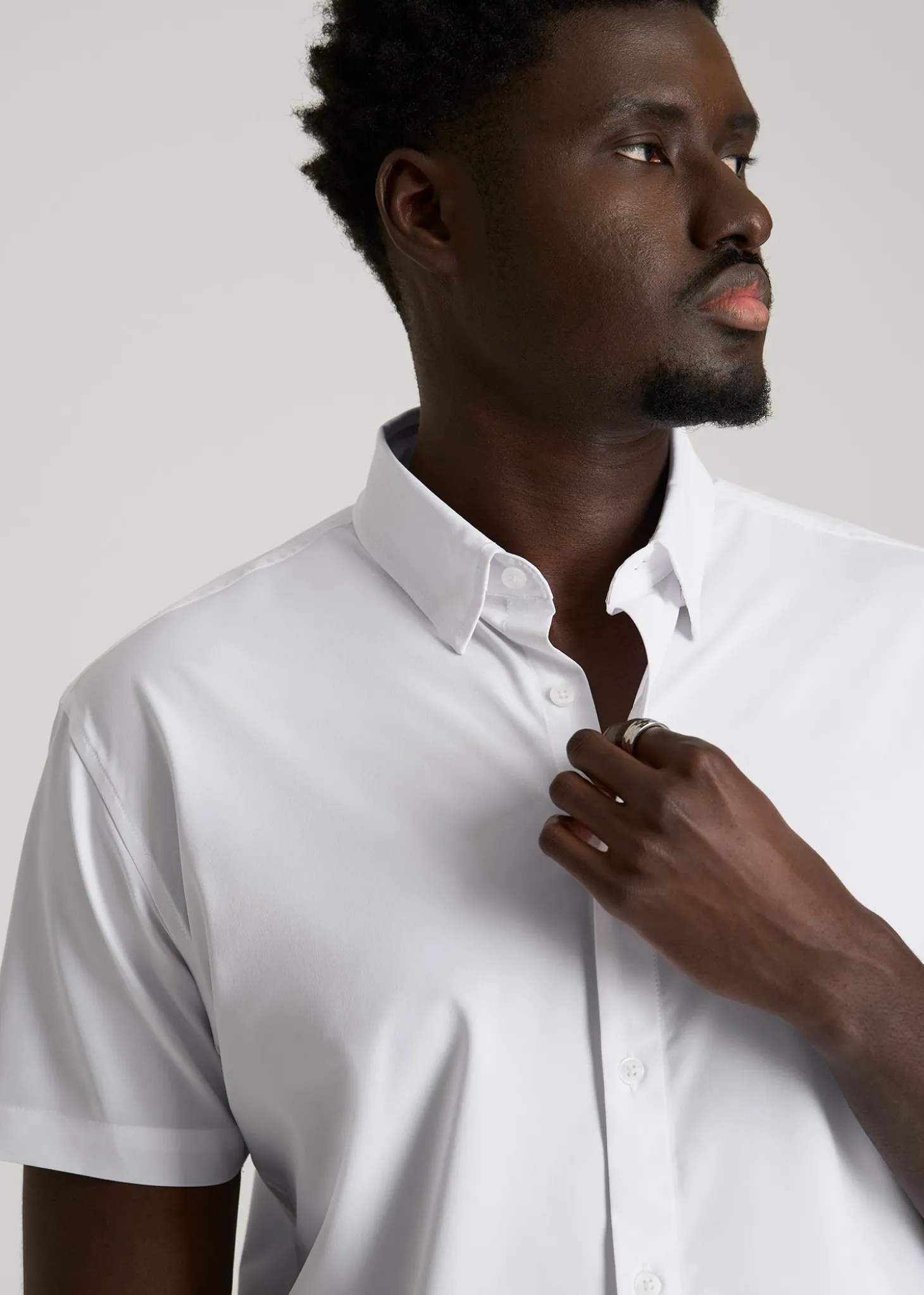 Short Sleeve Traveler Stretch Button Shirt for Tall Men