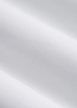 The Essential Modern Fit Crewneck Long Sleeve Tee for Tall Men