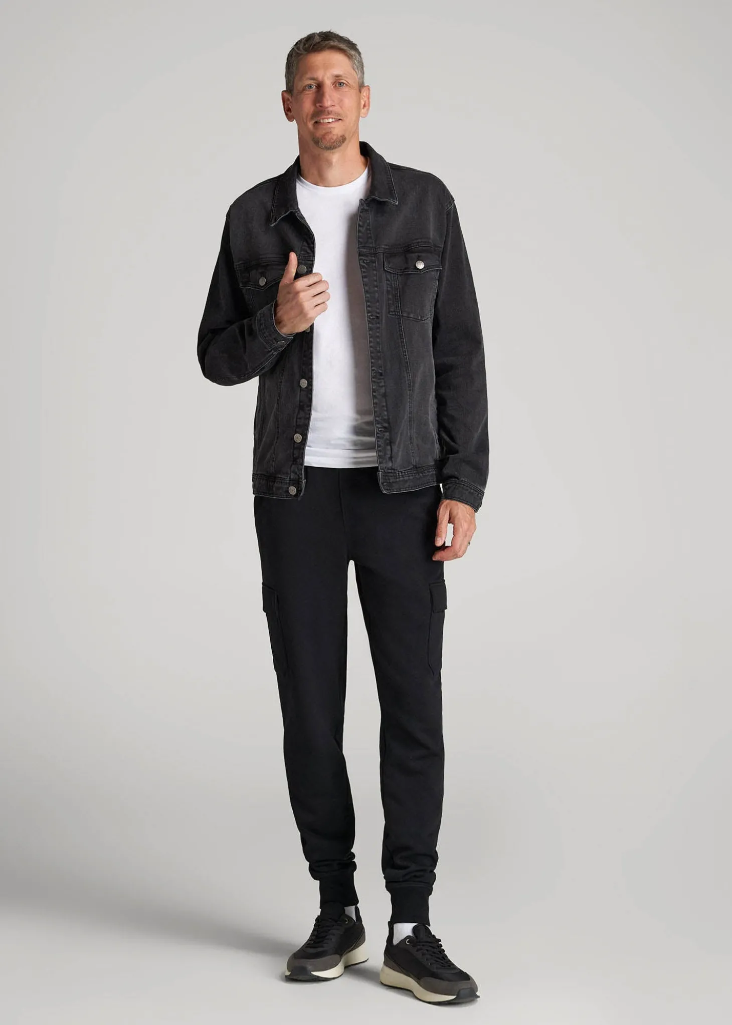 Wearever Fleece Cargo Jogger For Tall Men